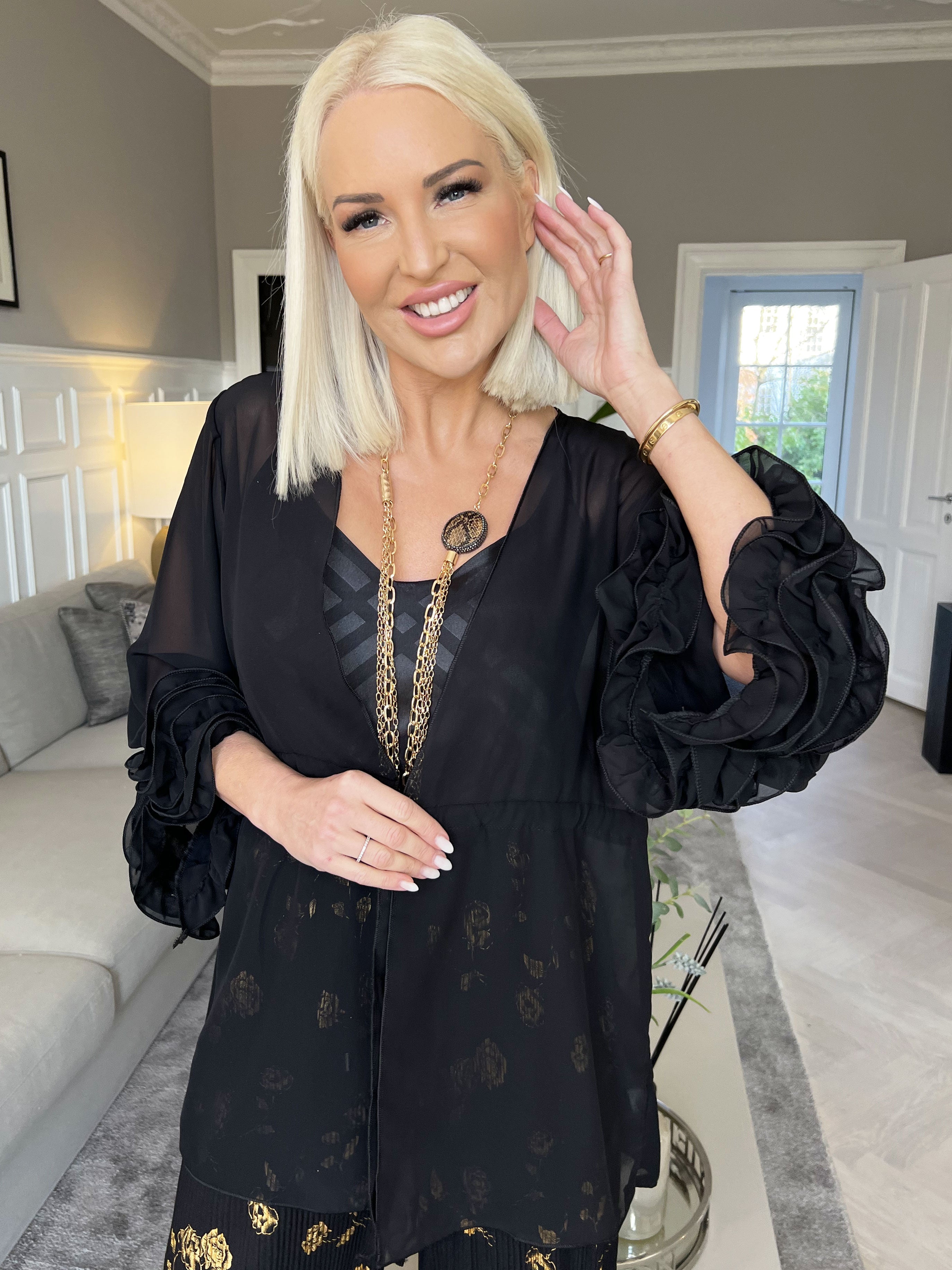 Valentine - Söt kimono i chiffong med band